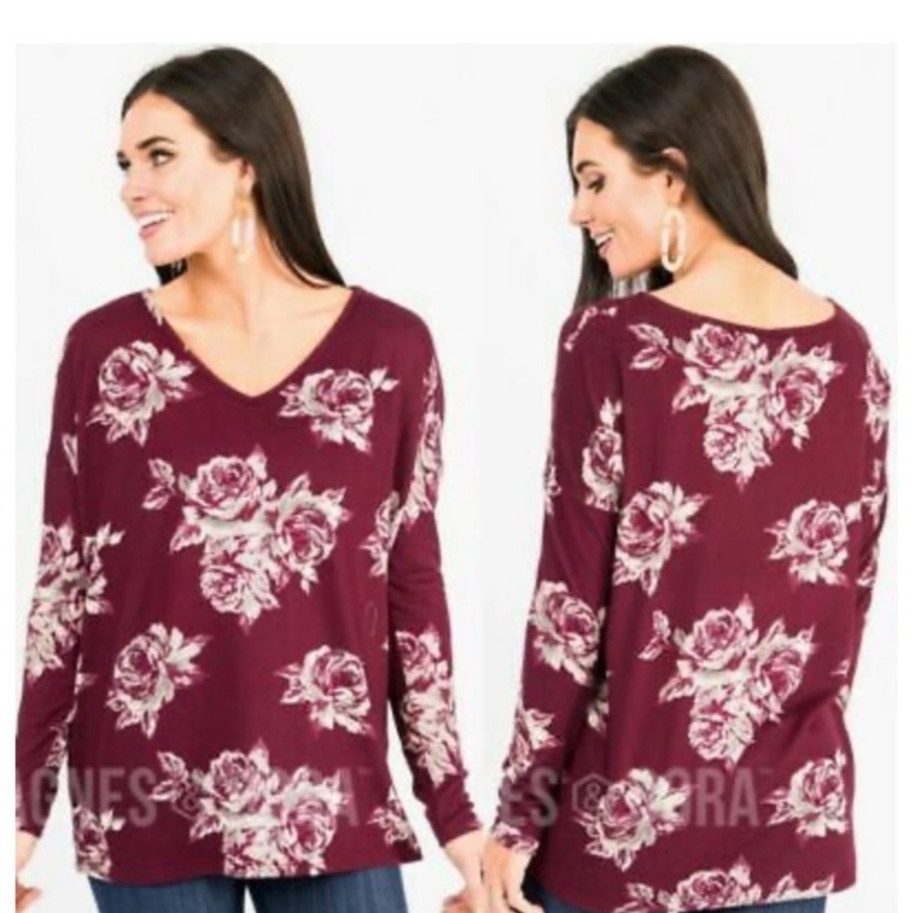 Agnes & Dora Urban v-neck  Pullover- Raisin